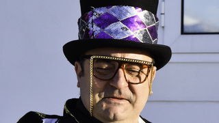 Paški zimski karneval 2018: Karnevalska povorka prošla ulicama grada do Pijace