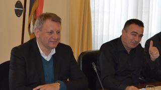 Zadarski župan Božidara Longin održao sastanak s gradonačelnicima i načelnicima Zadarski župan Božidara Longin održao sastanak s gradonačelnicima i načelnicima