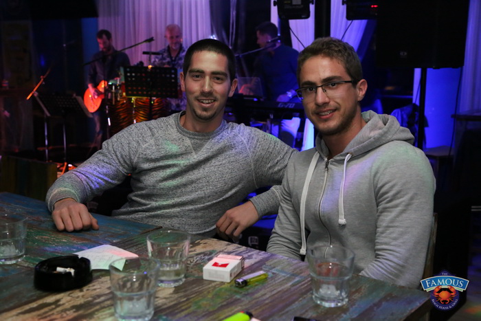 Friday Night Live: Jet Set Band @ Famous Beach Bar & Grill. Foto: Ivan Brčić Friday Night Live: Jet Set Band @ Famous Beach Bar & Grill. Foto: Ivan Brčić