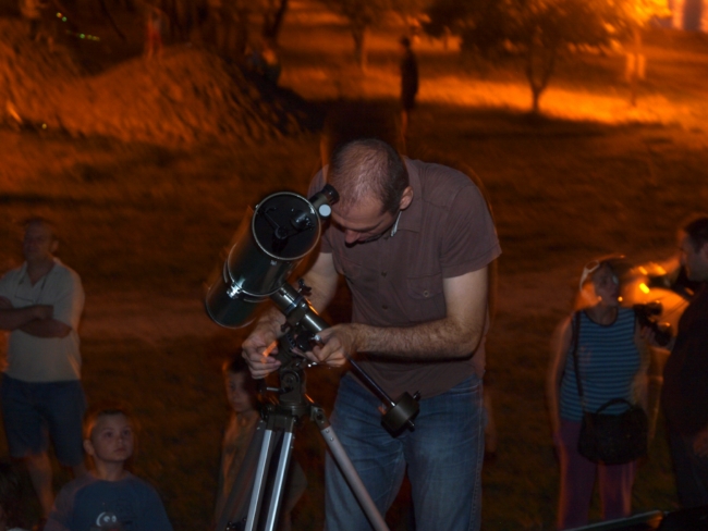 Potpuna pomrcina mjeseca Potpuna pomrcina mjeseca