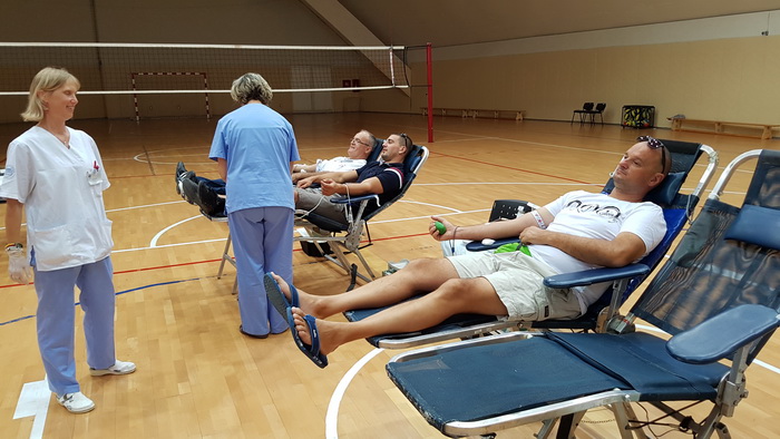 U organizaciji sekcije HZSN Zadar u dvorani 1 SC Višnjik održana je akcija dobrovoljnog darivanja krvi na kojoj je prikupljeno 25 doza tekućine koja život znači. Foto: Mladen Malik