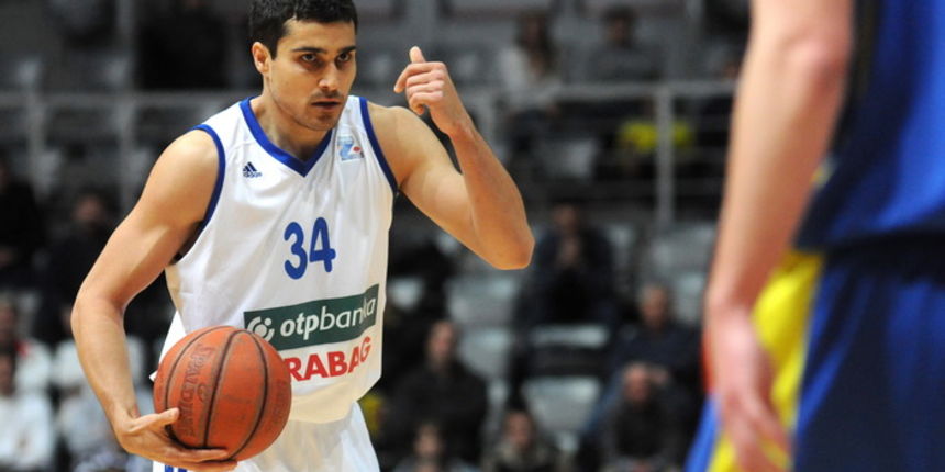 Zadar, 100112.Dvorana Kresimira Cosica. 12. kolo A1 kosarkaske lige. KK Zadar – KK Krizevci.Na fotografiji: Goran Vrbanc (34).Foto: Luka Gerlanc / CROPIX Zadar, 100112.Dvorana Kresimira Cosica. 12. kolo A1 kosarkaske lige. KK Zadar – KK Krizevci.Na fotografiji: Goran Vrbanc (34).Foto: Luka Gerlanc / CROPIX