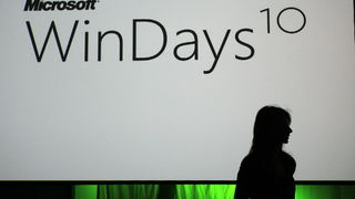 Rovinj, 190410.
U staroj TDR-ovoj tvornici cigareta pocela je deseta konferencija WinDays. Ove godine WinDays konferencija je podjeljena na dve tematske jedinice: prvi je WinDays tehnology koji traje od 19. do 22. 4. te WinDays business koji ce se odrzat Rovinj, 190410.
U staroj TDR-ovoj tvornici cigareta pocela je deseta konferencija WinDays. Ove godine WinDays konferencija je podjeljena na dve tematske jedinice: prvi je WinDays tehnology koji traje od 19. do 22. 4. te WinDays business koji ce se odrzat