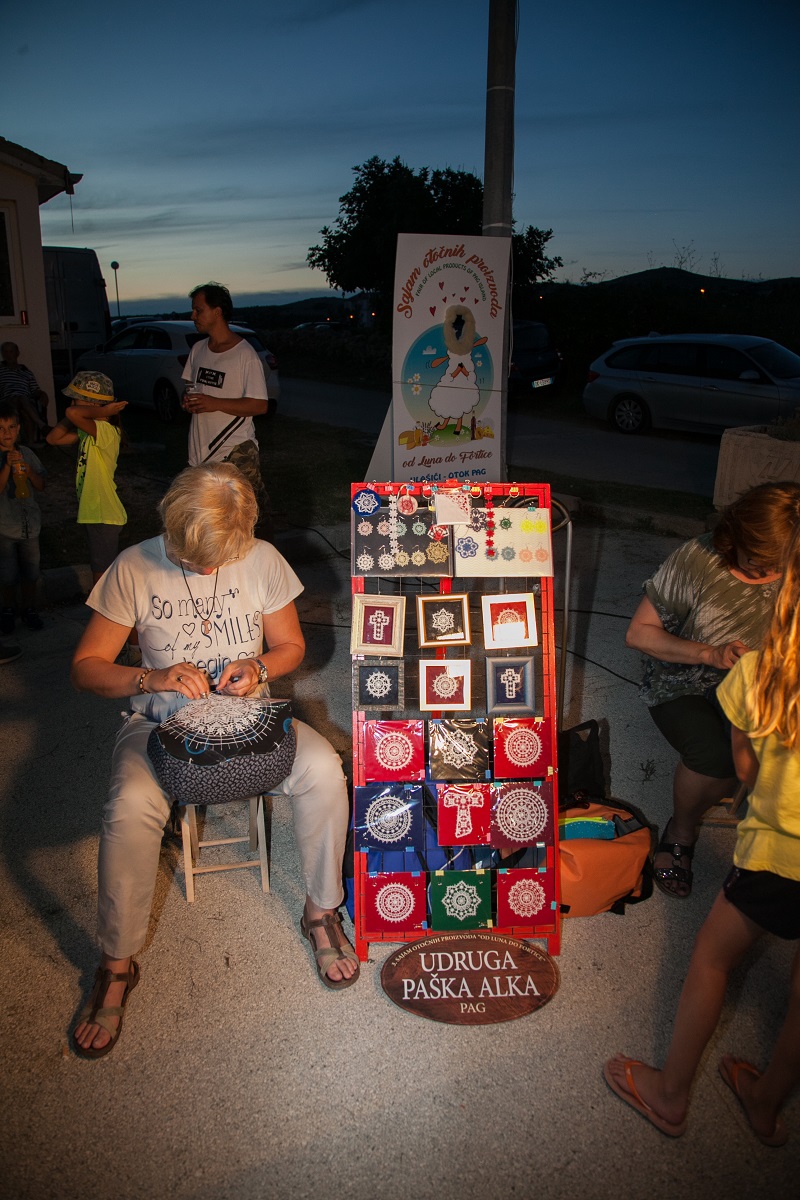 Vlašići: Sajam otočnih proizvoda “Od Luna do Fortice”