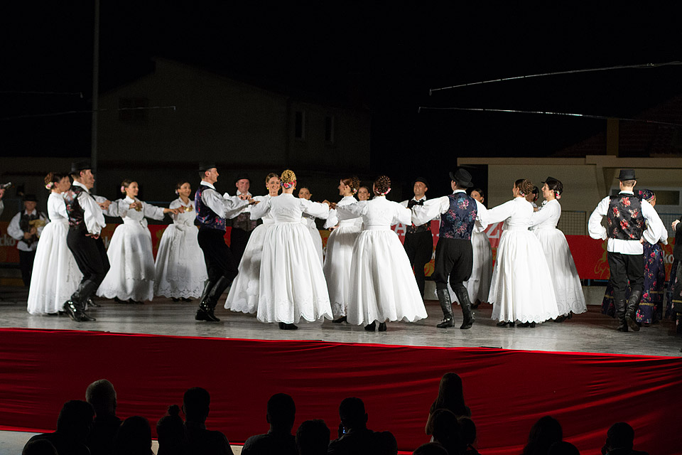 Bibinje: Nastup ansambla Lado, foto: Leo Banić