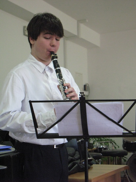 Dodjela nagrada za umjetničke radove u gimnaziji J. Barakovića Dodjela nagrada za umjetničke radove u gimnaziji J. Barakovića