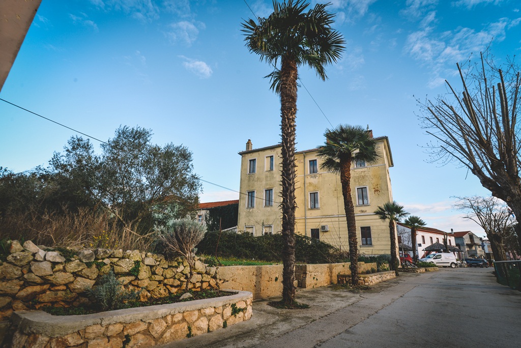 Đir po Sutomišćici Đir po Sutomišćici