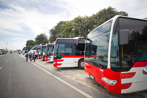 Pet novih autobusa za gradski prijevoz (foto:Saša Čuka)