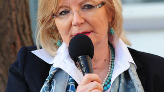 Zadar, 28.03.2012. snimio: Nenad Marčev
Marijana Dokoza
Promocija knjige Naranyjin plač
Gradska knjižnica
Tekst iz knjige čitala Vanessa Radman Zadar, 28.03.2012. snimio: Nenad Marčev
Marijana Dokoza
Promocija knjige Naranyjin plač
Gradska knjižnica
Tekst iz knjige čitala Vanessa Radman