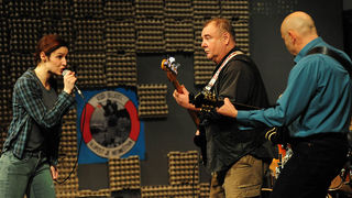 Zadar, 13.3.2014. snimio: Nenad Marčev 
Borivoj Radaković 
GRUPA 
redatelj: Mario Kovač 
igraju: Sreten Mokrović, Ranko Zidarić, 
Ivica Zadro i Iva Visković 
Kazalište KNAP (Kazalište na Peščenici) 
Dvorana HNK Zadar