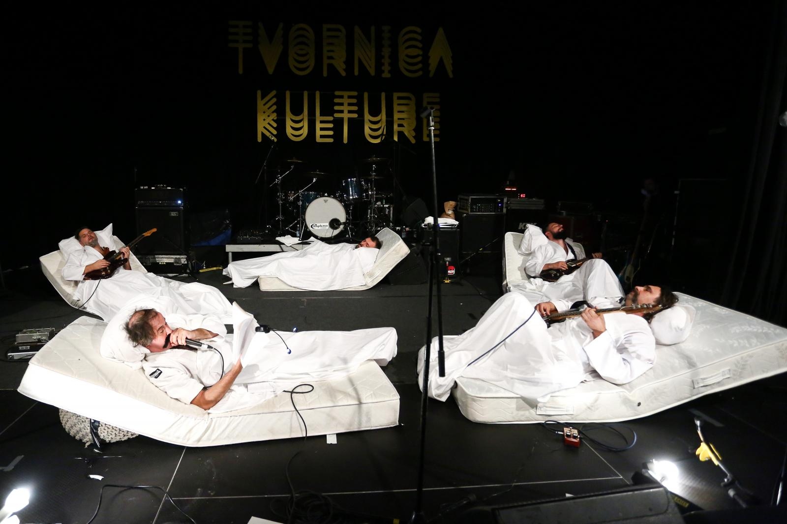 Neobičan koncert Leta 3 u Tvornici kulture