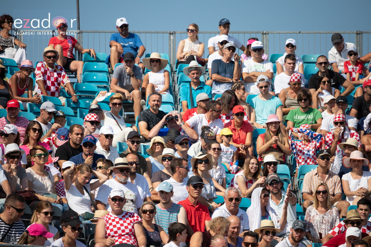 Davis Cup: Vruća navijačka atmosfera u meču Ćilića i Querreya
