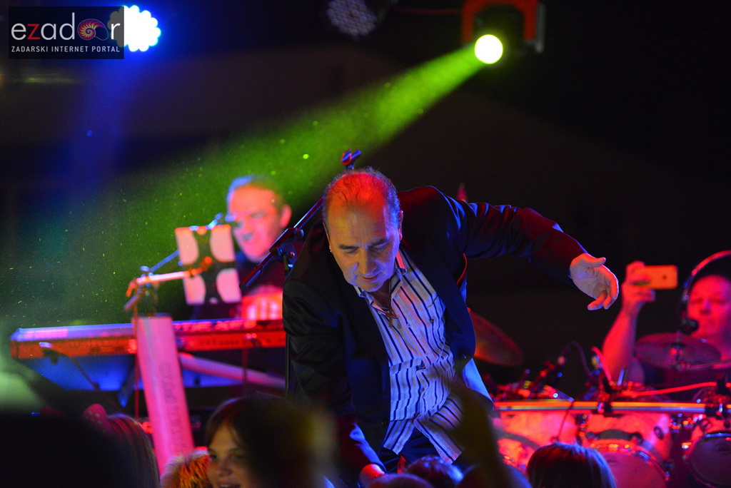 Stanarska fešta 2017: Mladen Grdović i Ivica Sikirić Ićo raspjevali Stanarce i njihove goste Stanarska fešta 2017: Mladen Grdović i Ivica Sikirić Ićo raspjevali Stanarce i njihove goste