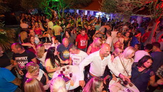 Zatvaranje sezone u virskom cafe & coctail baru Vagabundo. Foto: Iva Perinčić