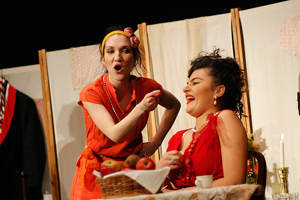 Zadarska Noć kazališta – “Teštament” (foto:Saša Čuka) Zadarska Noć kazališta – “Teštament” (foto:Saša Čuka)