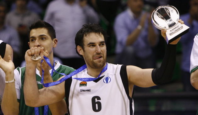 Treviso, 170411.
Kosarkaska dvorana Palaverde
Utakmica Final four Eurocup-a u kosarci za prvo mjesto izmedju KK Cajasol Sevilla i KK Unics Kazan
Na fotografiji: Marko Popovic.
Foto: Vladimir Dugandzic / CROPIX