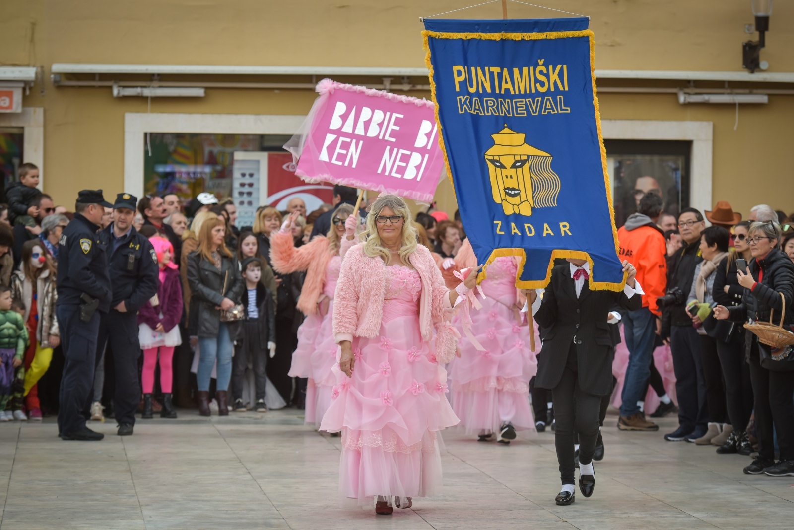 Zadarski Karneval 2020.: Povorka maskiranih skupina