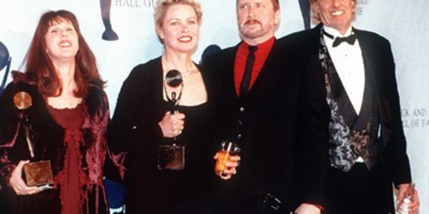 mamas and papas, Phillips s leptir mašnom mamas and papas, Phillips s leptir mašnom