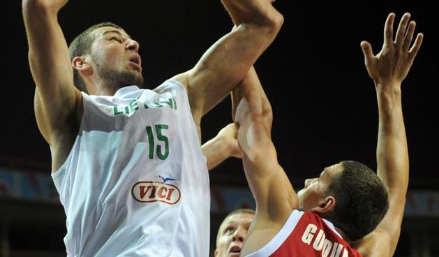 Lithuania vs. Russia. Day 9  of the 2011 FIBA U19 World Championship in Riga, Latvia. 09 July 2011. 1/2 final. Media.