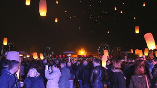 Vir: Božićna fešta uz Dražena Zečića Zeku Vir: Božićna fešta uz Dražena Zečića Zeku