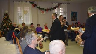 Župan posjetio štićenike Doma za odrasle osobe Sv. Frane Župan posjetio štićenike Doma za odrasle osobe Sv. Frane