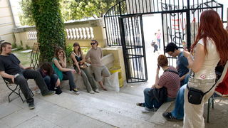 Studentski prosvjed: Zagrlimo rektorat