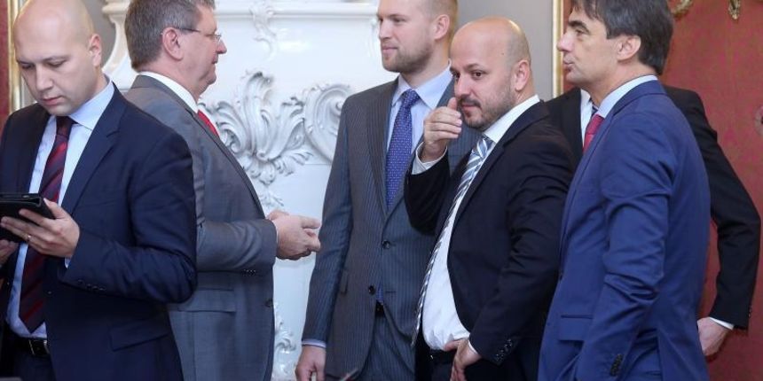 Zagreb – U Banskim dvorima odrzana je redovita sjednica Vlade RH. Photo: Patrik Macek/PIXSELL Autor Patrik Macek/PIXSELL Ključne riječi Gordan Maras, Branko Grcic Zagreb – U Banskim dvorima odrzana je redovita sjednica Vlade RH. Photo: Patrik Macek/PIXSELL Autor Patrik Macek/PIXSELL Ključne riječi Gordan Maras, Branko Grcic