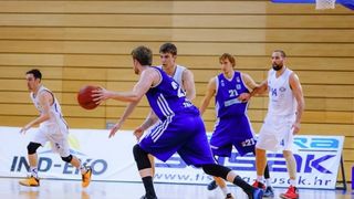 A-1 liga za prvaka, 2. kolo: KK Kvarner 2010 – KK Zadar 86-67. Foto: Arsen Miletić A-1 liga za prvaka, 2. kolo: KK Kvarner 2010 – KK Zadar 86-67. Foto: Arsen Miletić