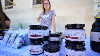 Sajam proizvodi hrvatskog sela na zadarskom Forumu