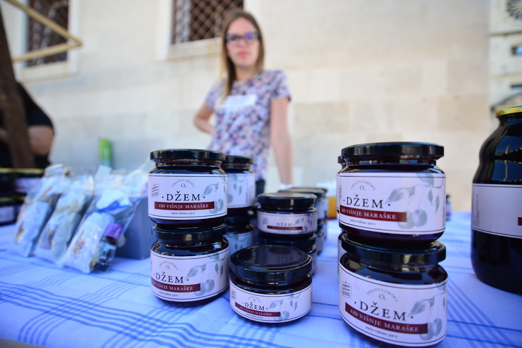 Sajam proizvodi hrvatskog sela na zadarskom Forumu