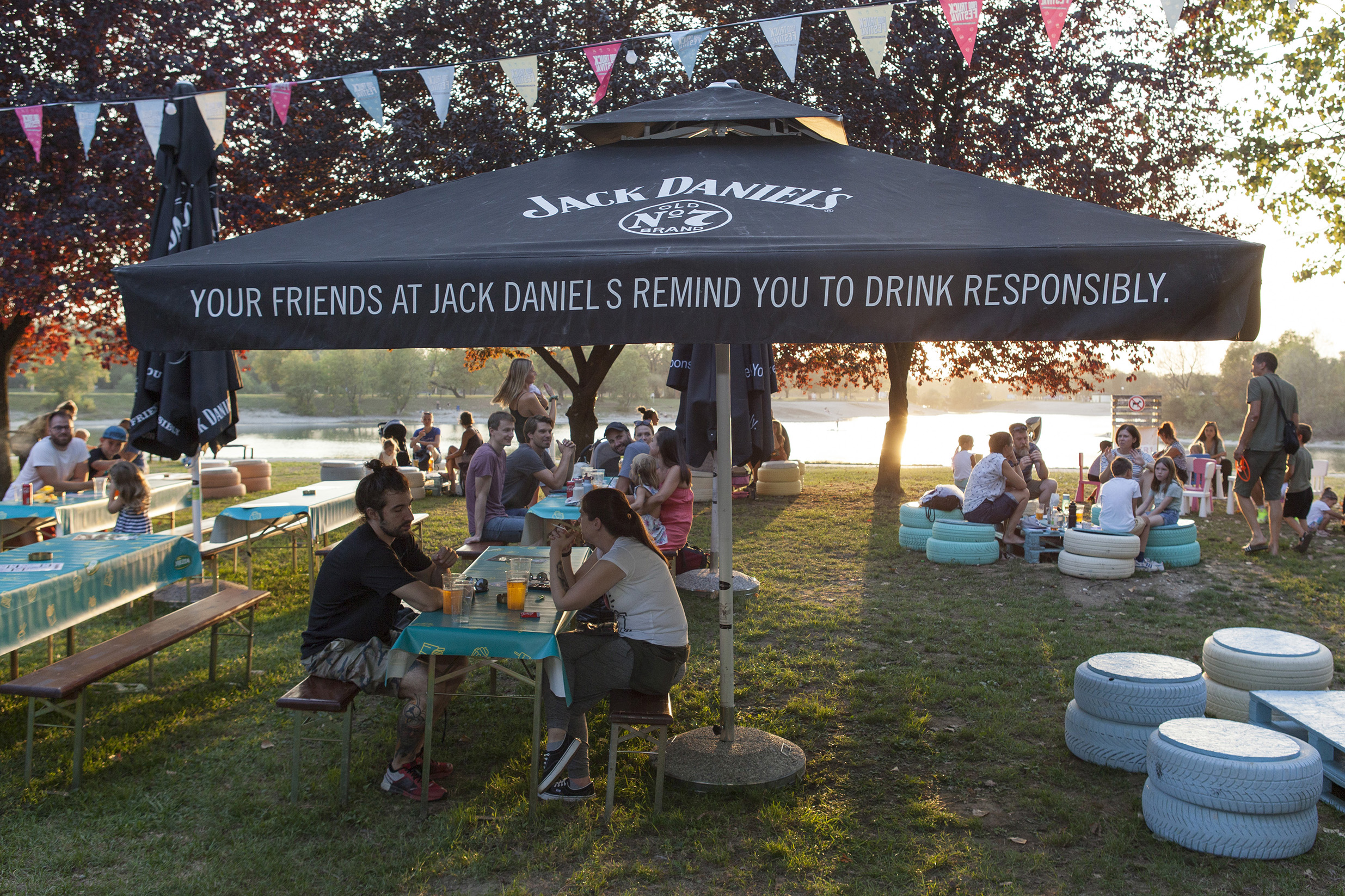 Zadarski Picnic predstavio zanimljive street food poslastice poput “goveđih obraza” Zadarski Picnic predstavio zanimljive street food poslastice poput “goveđih obraza”