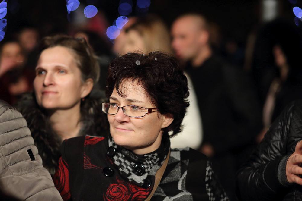 Advent na Viru: Crvena jabuka oduševila u “sniježnom” Viru Advent na Viru: Crvena jabuka oduševila u “sniježnom” Viru