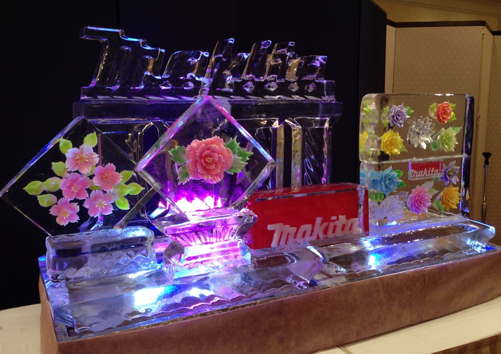 Ledene skulpture japanskog umjetnika Kazuyukija Nihashija Ledene skulpture japanskog umjetnika Kazuyukija Nihashija