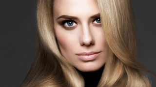 Jelena Veljača i Jelena Rozga za salon Franic Jelena Veljača i Jelena Rozga za salon Franic