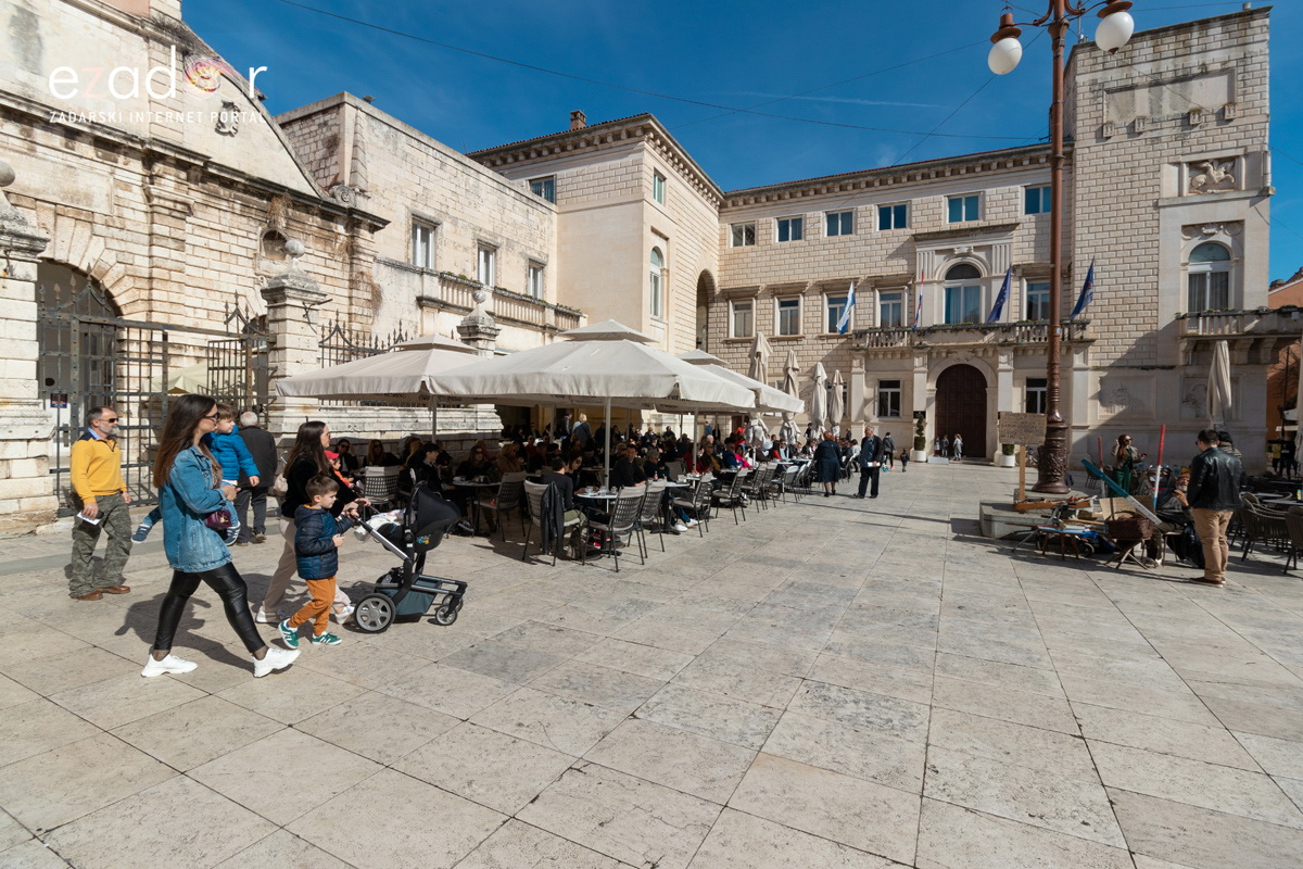 Đir po gradu, subotnja špica 9. ožujka 2019. Đir po gradu, subotnja špica 9. ožujka 2019.