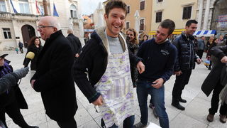 Zadar, 241212.
Forum.
U sklopu manifestacije Zadar, 241212.
Forum.
U sklopu manifestacije