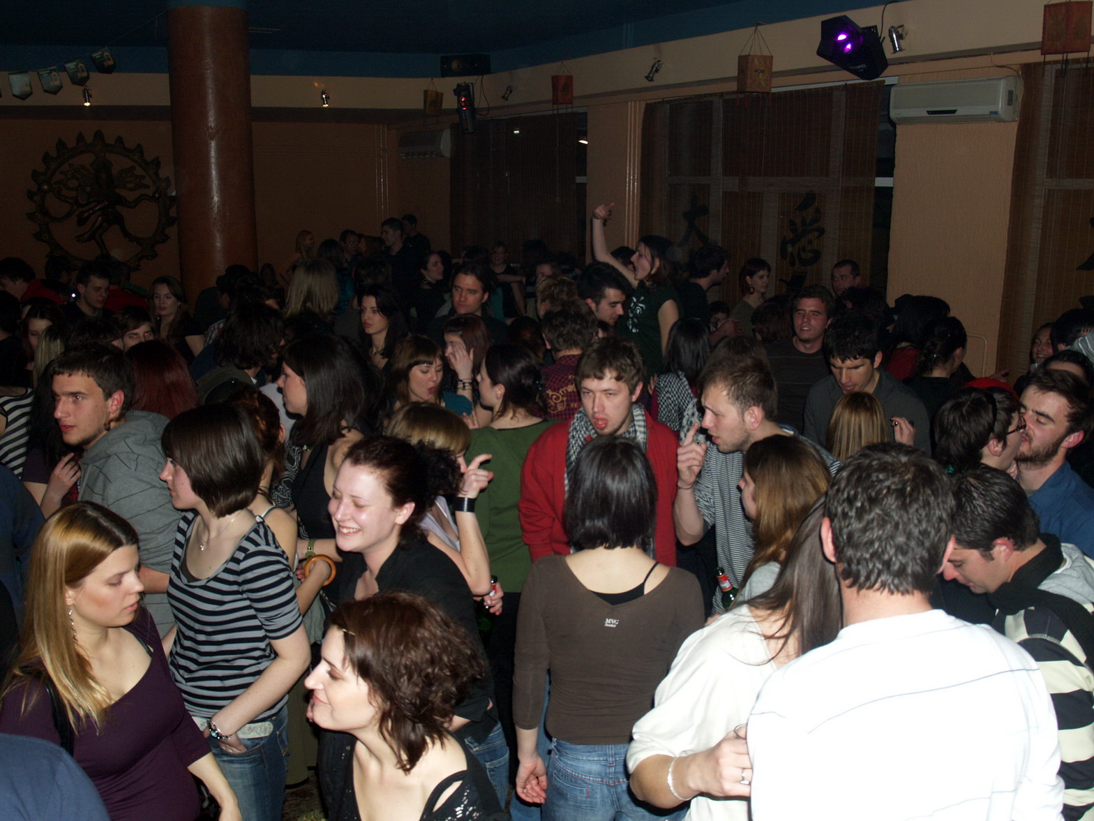 Irski party u Maya pubu (foto Nikola Tur Irski party u Maya pubu (foto Nikola Tur