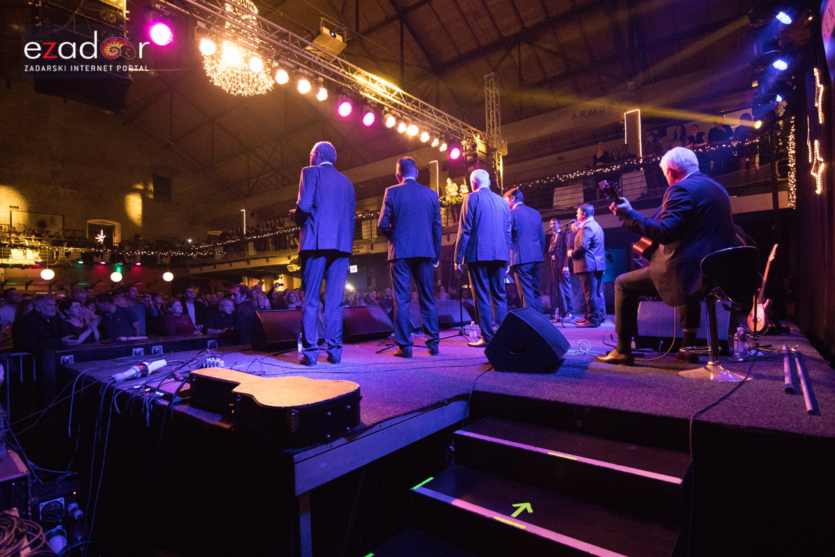 Tomislav Bralić i klapa Intrade @ Božić u Arsenalu