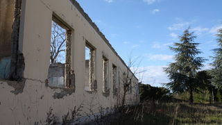 Devastirana bivša vojna baza Šepurine, Foto: Iva Idassa Devastirana bivša vojna baza Šepurine, Foto: Iva Idassa