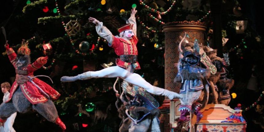 120. godišnjica prve izvedbe baleta Orašar, foto: torontoist.com 120. godišnjica prve izvedbe baleta Orašar, foto: torontoist.com