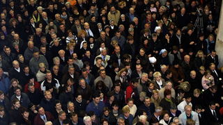 Zadar, 300110.
Pogreb zadarskog nadbiskupa Ivana Prendje u crkvi Svete Stosije.
Zadarski nadbiskup Ivan Prendja preminuo je iznenada  25. sijecnja 2010. godine u Zagrebu u 71. godini zivota, nakon 46 godina svecenistva i 20 godina biskupstva.
Na fotografi