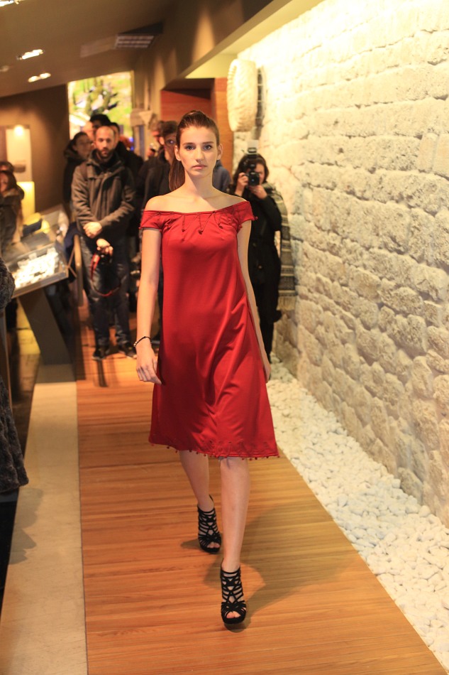 Šibenska Noć Muzeja:Povijest pretočena u originalne modne kreacije Karmen Herceg Šibenska Noć Muzeja:Povijest pretočena u originalne modne kreacije Karmen Herceg