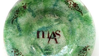 MAS: Unikatni, ručno rađeni tanjuri MAS: Unikatni, ručno rađeni tanjuri