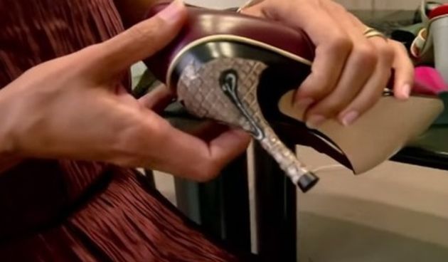 Idealne cipele: Pritisnite gumb i pretvorite balerinke u štikle, foto: Screen shot/You Tube