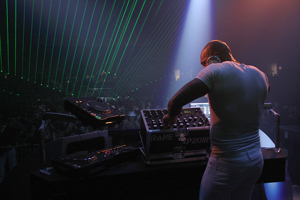 Doček Nove godine na Višnjiku uz DJ Moralesa (Foto:Saša Čuka)