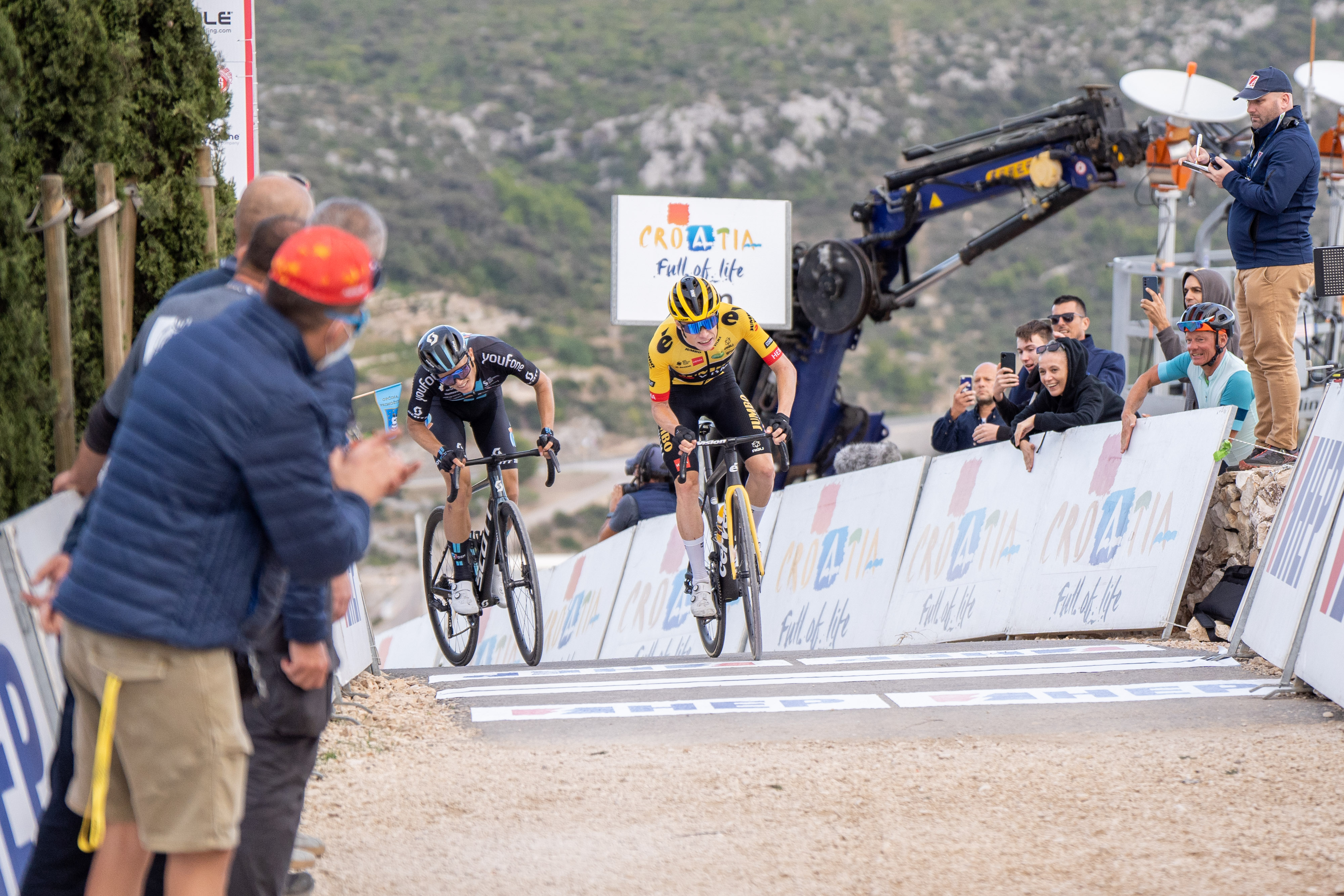 CRO RACE – Treća etapa od Sinja do Primoštena u dužini od 157 kilometara