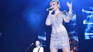 Zagreb, 201212. 
Dom Sportova.
Koncert Zvijezde Hit Recordsa, na kojem nastupaju izvodjaci koji izdaju albume za tu izdavacku kucu.
Na fotografiji: Magazin.
Foto: Admir Buljubasic / CROPIX