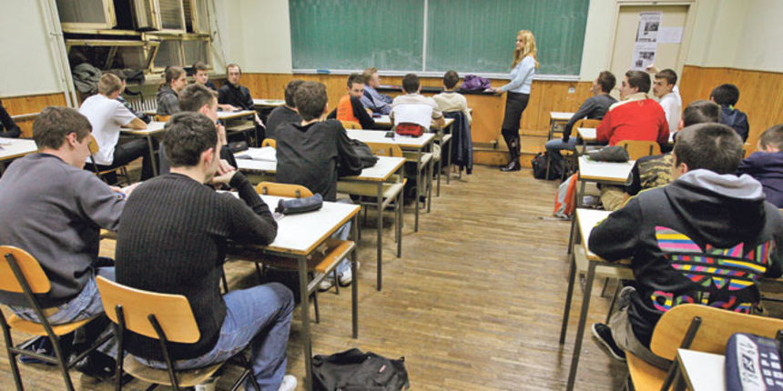 Razred, učionica, učenici, škola