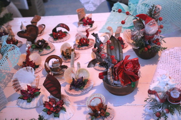 Paljenjem prve adventske svijeće i prigodnim zabavnim programom započela manifestacija Advent na otoku Viru