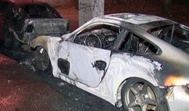 zapaljen auto (foto: Tportal.hr)